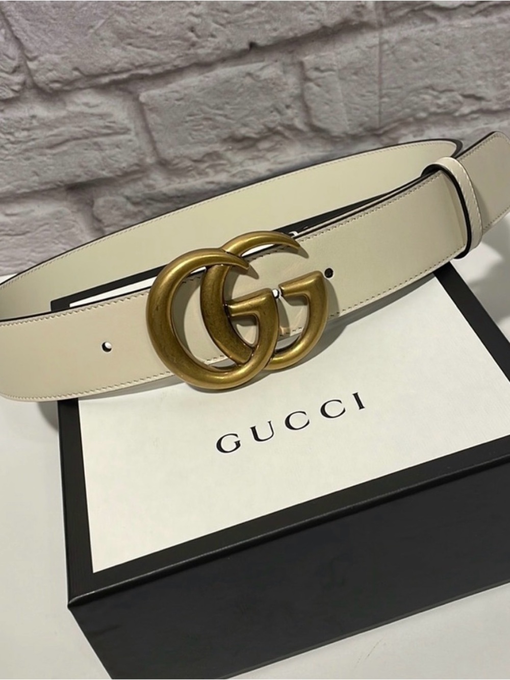 Gucci Cream Leather Double G Buckle Belt